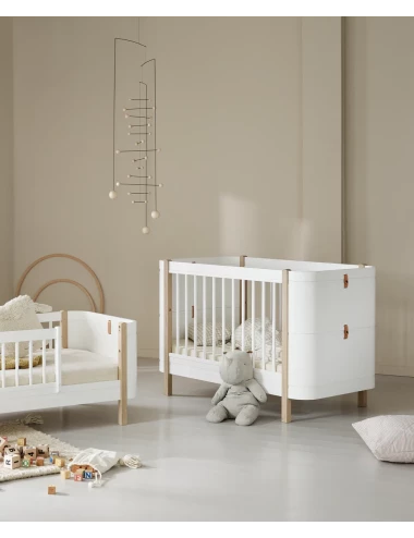 Lit bébé évolutif Wood Mini+ avec kit junior inclus - Blanc/chêne