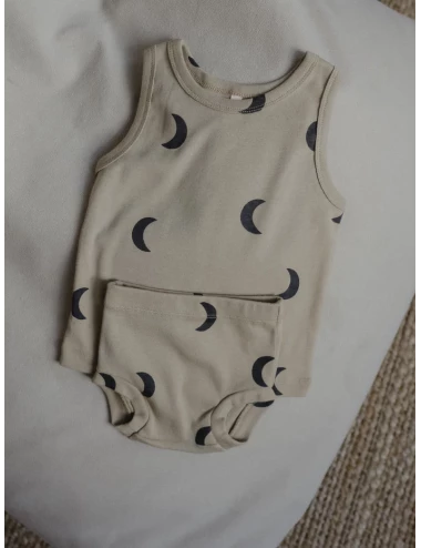 Short - Dusky Midnight