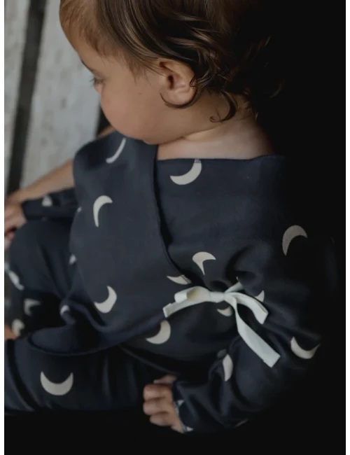 Cardigan - Charcoal Midnight