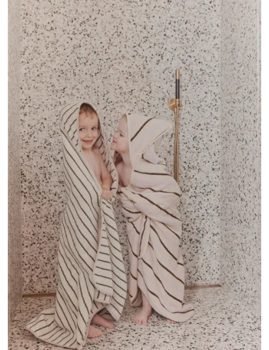 Raita Hooded Towel