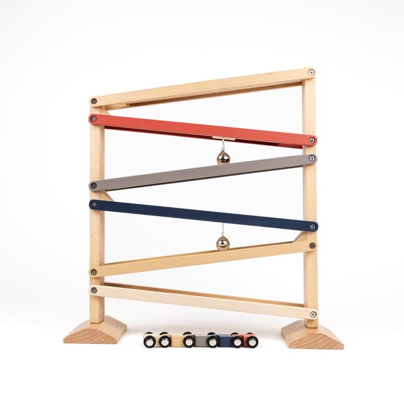Voitures glissantes avec cloche