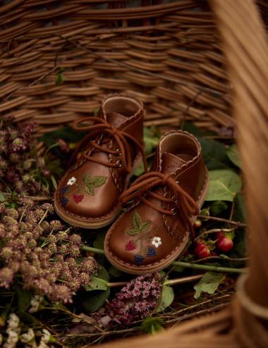 Boot - Blackberries